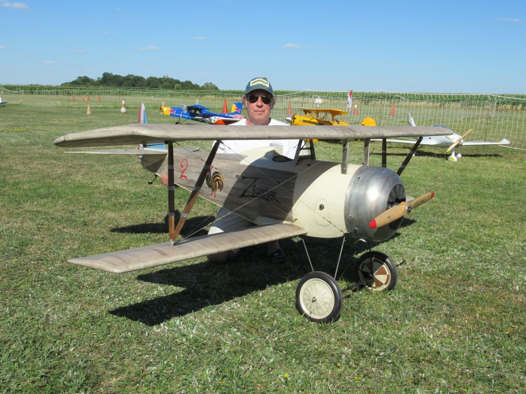 Le coucou fait 20 kgs - Echelle 1/3