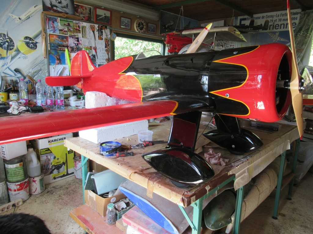 25 Avril  assemblage des ailes et remontage des éléments