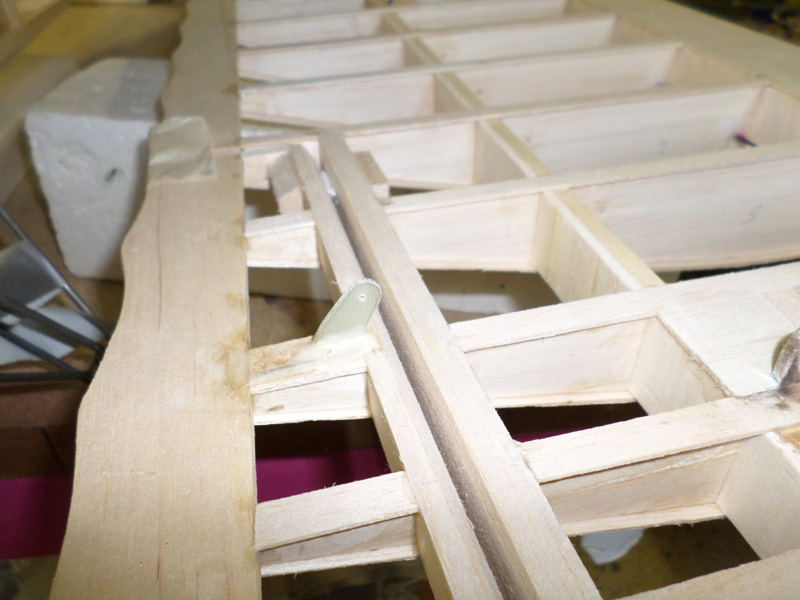 Guignole de commande d'aileron 