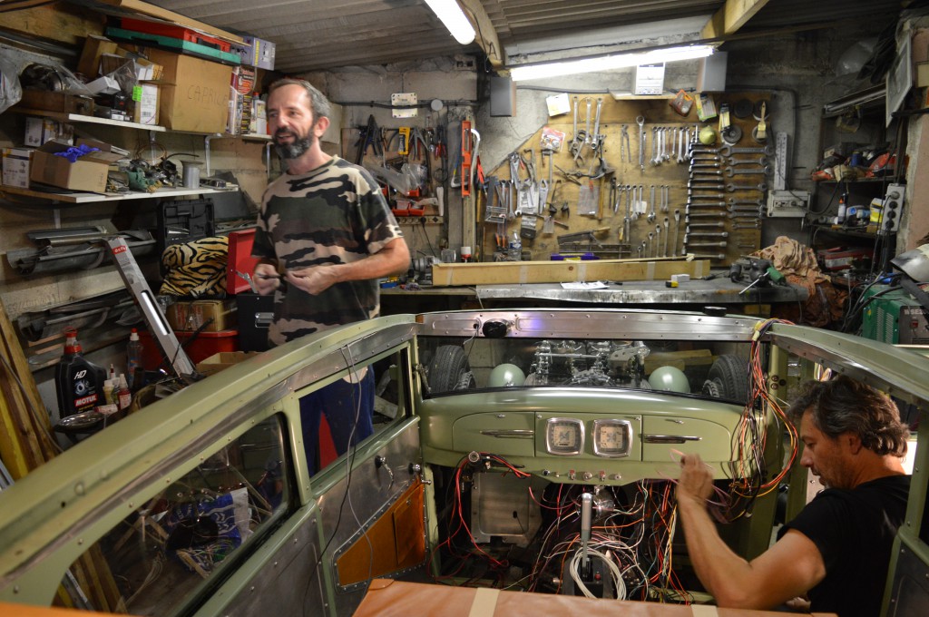 Faisseau électrique  en cour