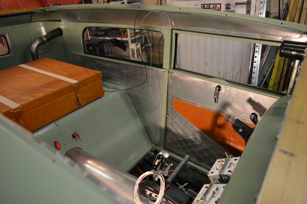 Passage fils électrique en cour du moteur d'essuie glace