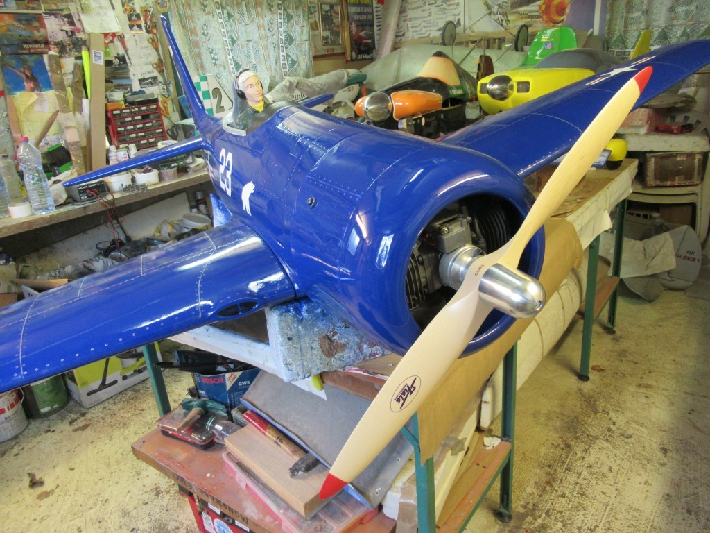 Hélice Fiala 26x10 Bois