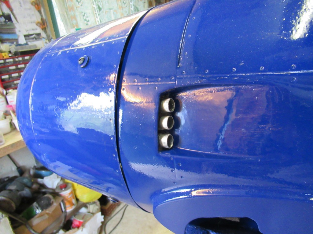 Pose des sorties d'échappements