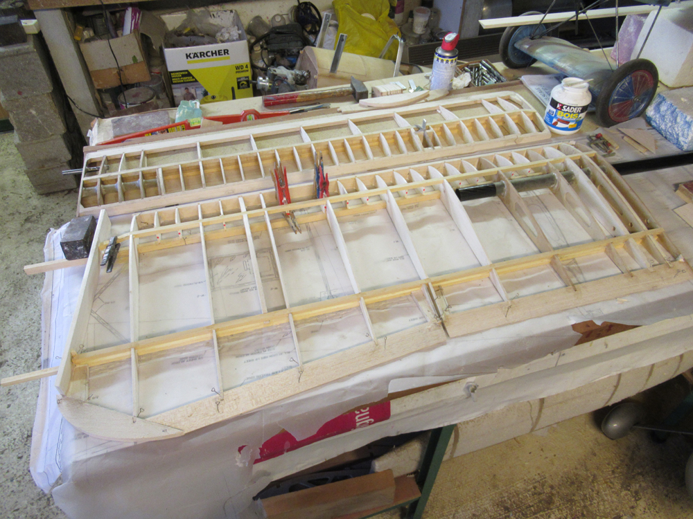 Aile Gauche haute  après retrait de la partie centrale