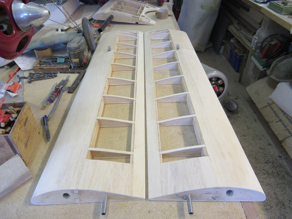  Coffrages recto /verso des ailes basses 