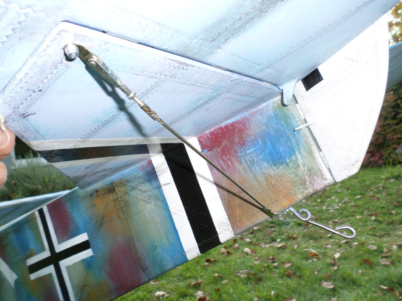 Haubanage rigide du dessous du Stab - CAP de 2,5mm